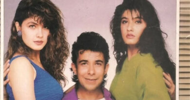Pooja Bhatt revisited old memories, sharing the poster of 'Pehla Nasha', starring Raveena Tandon and Deepak Tijori