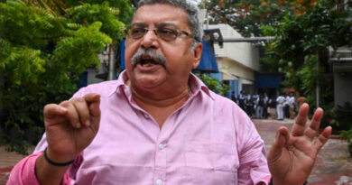Trinamool MP Kalyan Banerjee's ultimatum to Mamata Didi: "Either choose us or Abhishek."