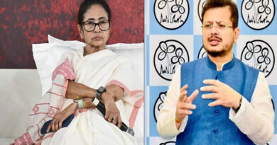 The battle over the claim to the Trinamool Congress has reached the Election Commission, with both factions presenting their respective claims.