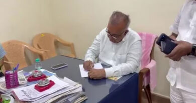 Karnataka: Ramalinga Reddy resigned from the Shivakumar cabinet after not getting the portfolio of his choice.