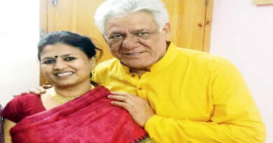 Om Puri's first wife, Seema Kapoor, said, "He was having an affair when I was pregnant."