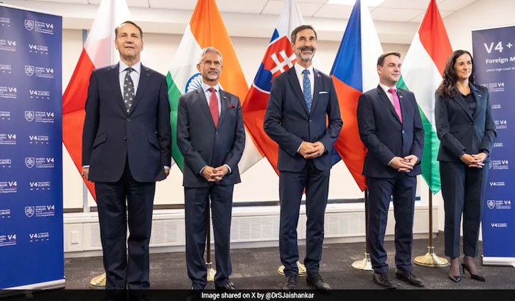 Agreement reached to enhance cooperation between India and V4 countries; support secured for permanent membership in the UNSC.