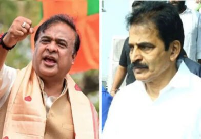 नगांव में कांग्रेस के चुनावी काफिले पर पथराव को लेकर हिमंत सरमा और केसी वेणुगोपाल आमने सामने Himanta Sarma and KC Venugopal lock horns over the stone-pelting incident targeting the Congress election convoy in Nagaon.