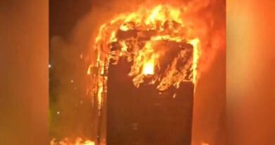 Tourist bus catches fire on Yamuna Expressway; 9 people burnt to death.