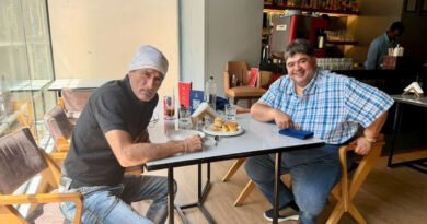 Akshaye Khanna spotted after a long time; photos go viral.