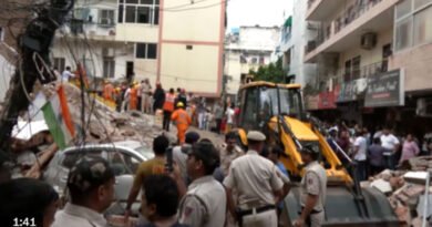Five-storey building collapses in Delhi's Satya Niketan; several people feared trapped