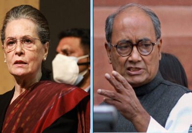 Sonia Gandhi and Digvijaya Singh at odds over Nitish Kumar in CWC meeting.