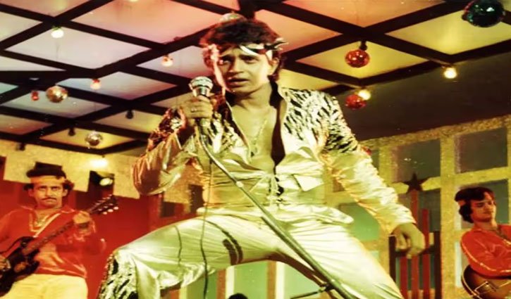 Mithun Chakraborty works the 'Jimmy Jimmy' magic in Russia once again; the 'Disco Dancer' craze endures even after 40 years.