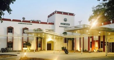 Jamia Millia Islamia has filed a police complaint against Congress MPs.