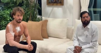 Following the attack, Eknath Shinde told an injured Tiger Shroff, "No gang will be spared."